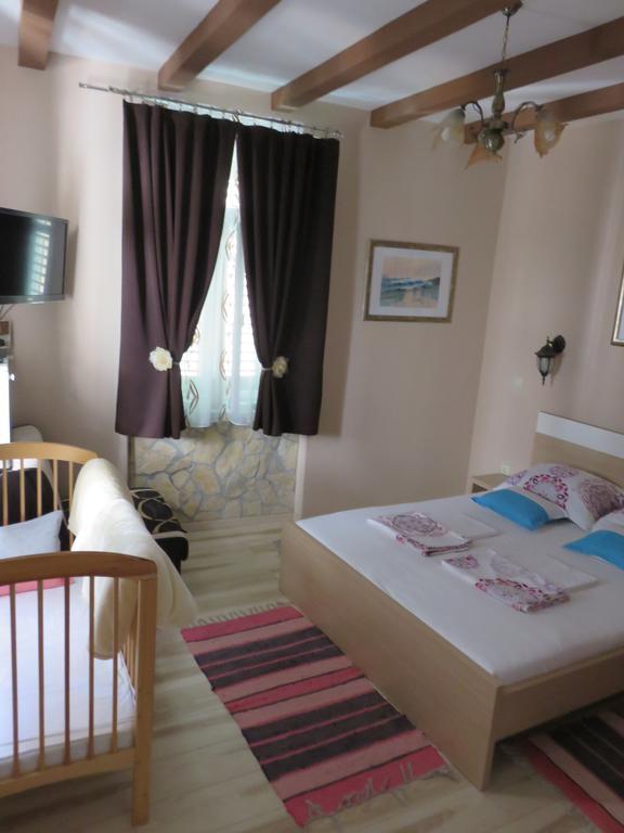 Apartment Barbara - Bojana Šibenik Zimmer foto