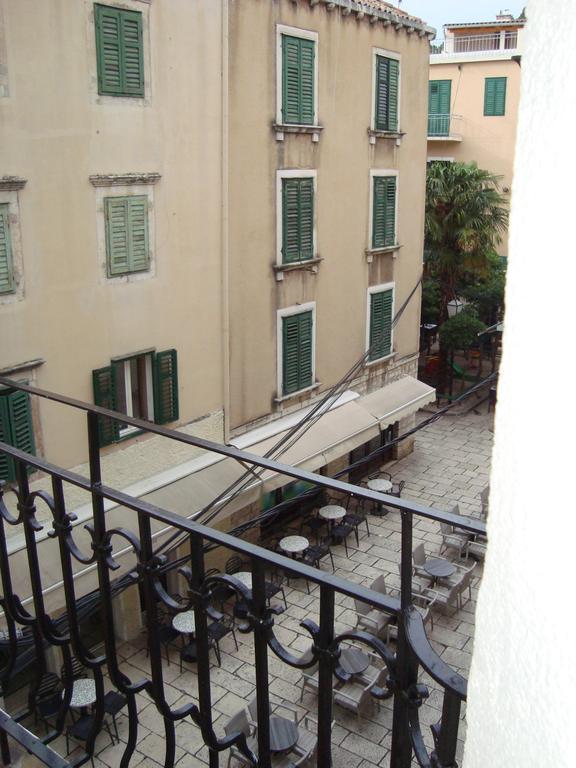 Apartment Barbara - Bojana Šibenik Zimmer foto